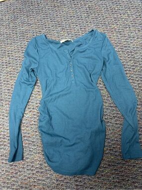 Women's aqua Long Sleeve Top
